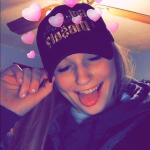 Meet your Posher, Grace